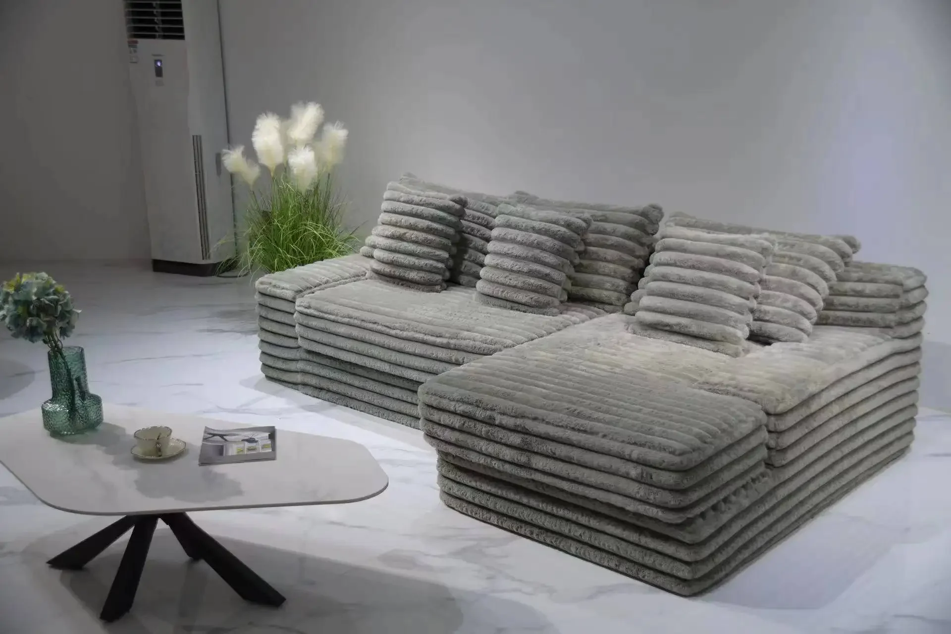 2024New Arrival Living Room Furniture Compressed Vacuum Packed Sofa Corduroy Fabric Couches Luxury Compressed Memory Foam Sofa