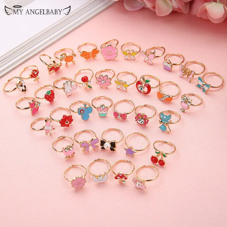 New 1pc Fancy Adjustable Cartoon Rings Favors Kids Girls Action Figures Toy