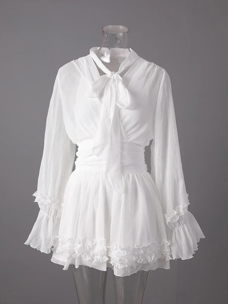 TWOTWINSTYLE Solid Sheer Spliced เชื้อราพับ Elegant ชุดผู้หญิง V คอยาวแขนยาว Patchwork Lace Up ชุดมินิหญิง