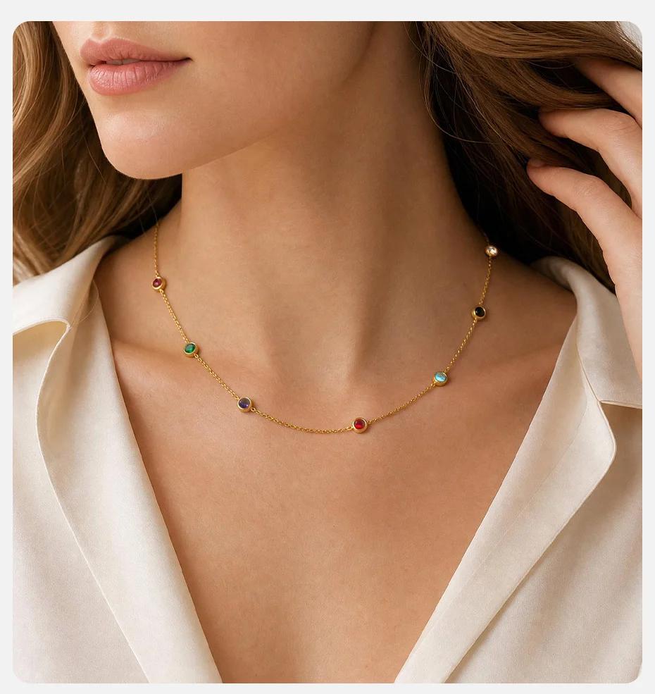 Vnox Minimalistisches, vergoldetes, mehrfarbiges Zirkonia-Schmuckset mit Halskette, Ohrringen und Armband für Damen, trendiger, farbenfroher Kristallschmuck – Detail 12
