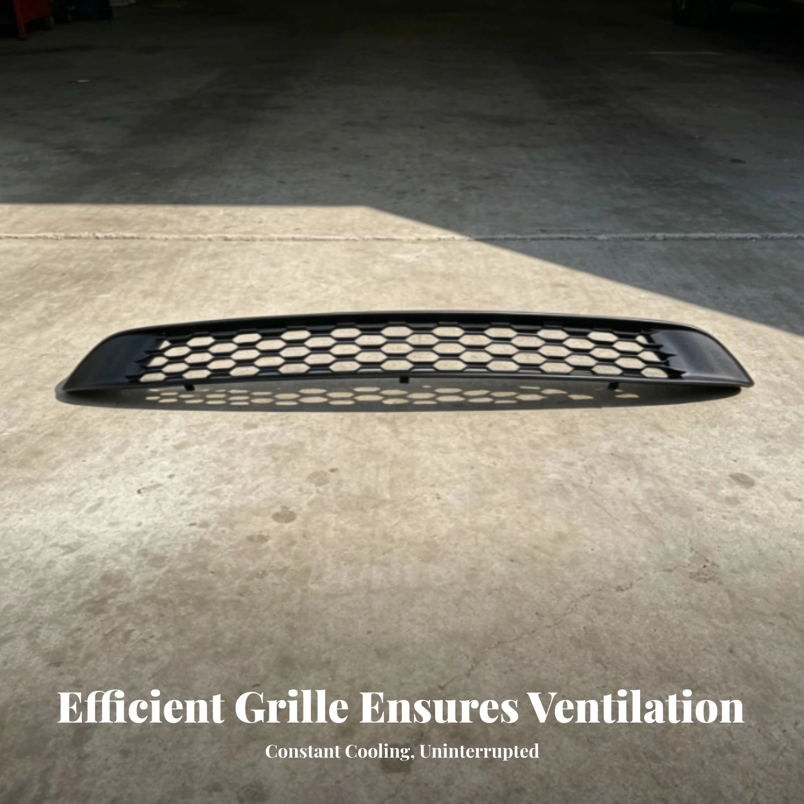

Car Accessory Honeycomb Mesh Grille EV Model Air Inlet Inlet Screen One-Piece Debris-Blocking Front Air Inlet Cover Curved