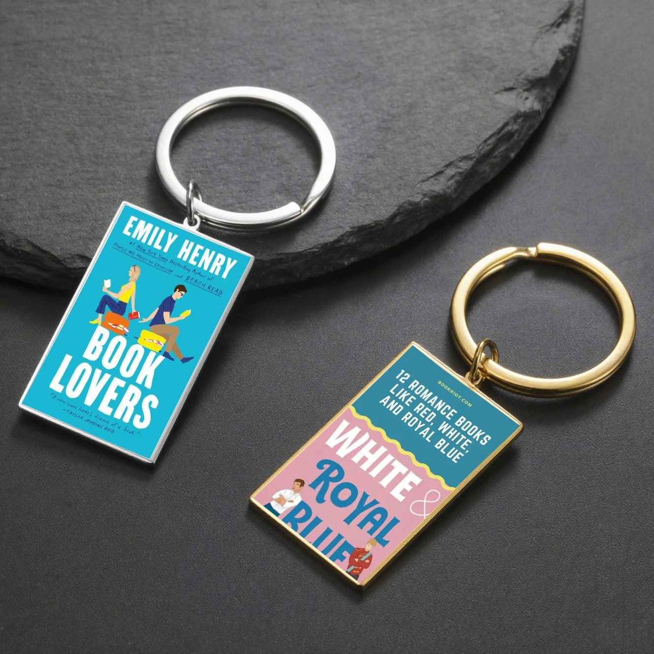 Porte-clés de couverture de livre personnalisé, image personnalisée pour les amateurs de livres, breloque de sac de livre personnalisée, transportez vos souvenirs partout