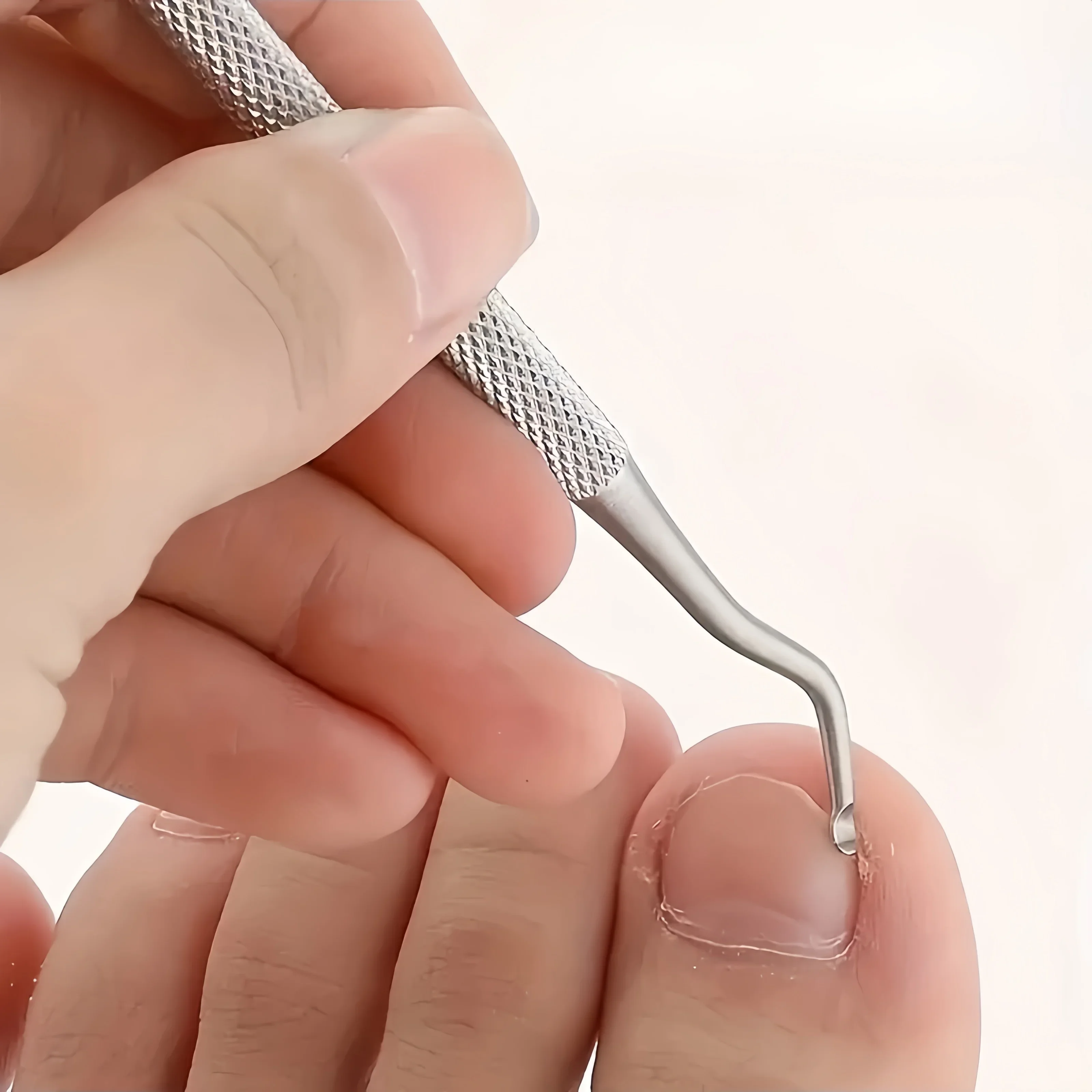Outils de pédicure professionnels en acier inoxydable, cuillère à rainure incurvée pour nettoyage en profondeur des ongles, lève-ongles incarnés, élimination de la saleté des ongles des pieds