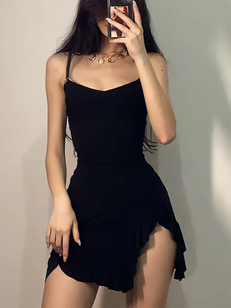 

Sexy Mini Dress Women Summer New Black Sleeveless Strap Backless Folds Bodycon Split Dress Streetwear Elegant Party Dress