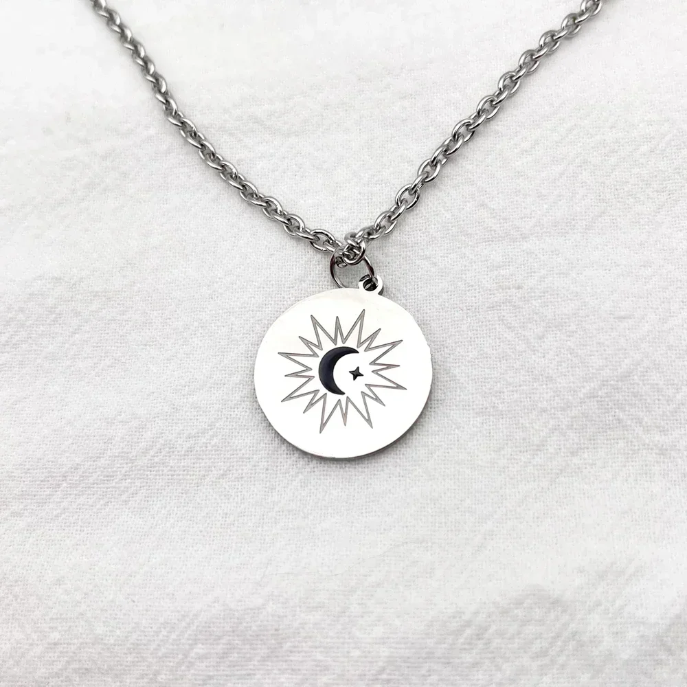 TV Series คาธ The Eclipse Ayan Khaotung Cosplay Choker Moon Star Circular Pendant Titanium Steel Necklace Jewelry Accessories