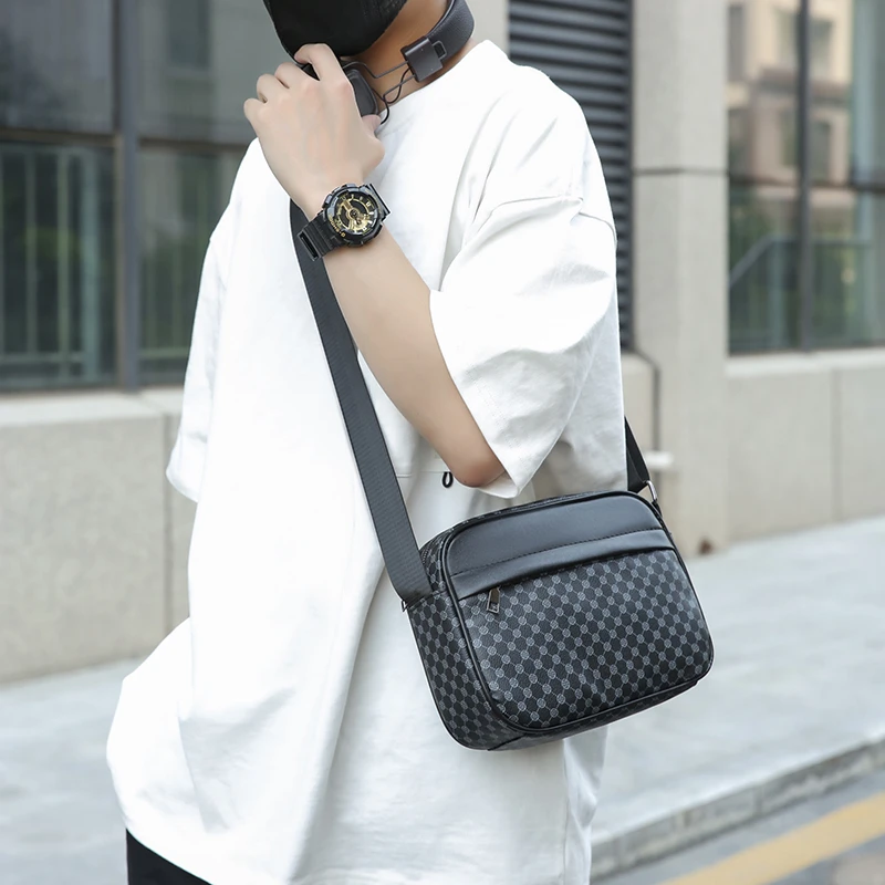 Casual Lightweight Business Shoulder Bags for Men Fashion Soft PU Leather Messenger Bag Comfortable Wide Strap Crossbody Bag Men