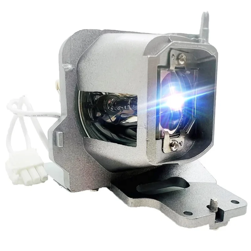 

Сменный BL-FU240H SP.7G901GC01 для OPTOMA HD28HDR/HD28HDR/HD29He/HT32LV-4K