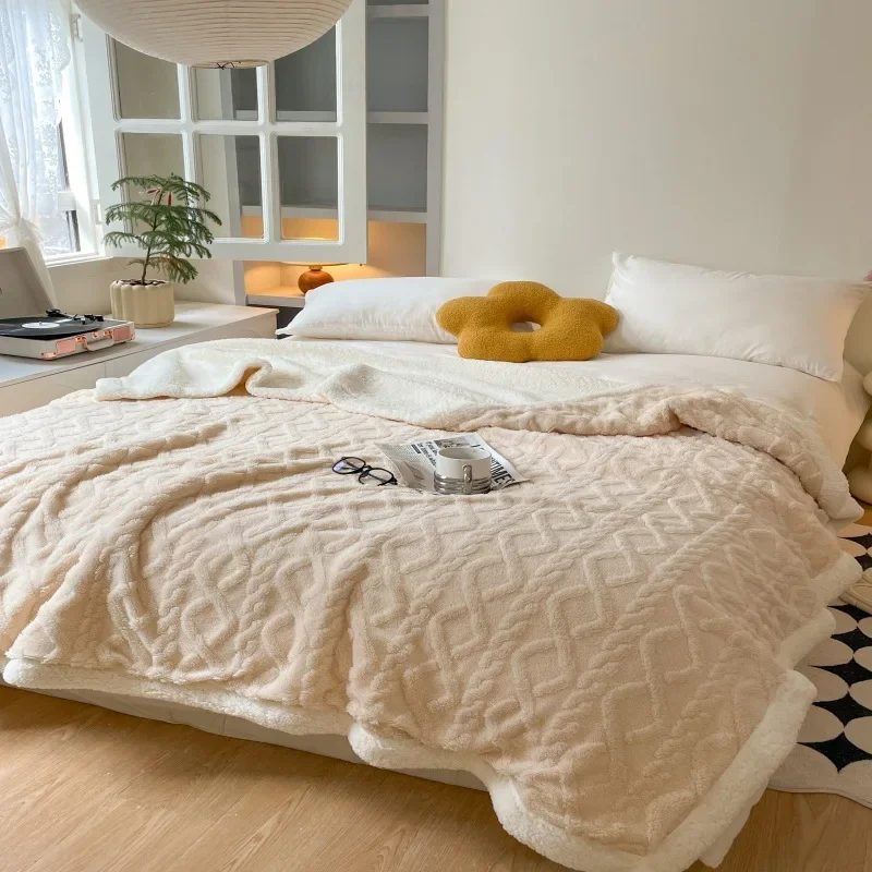 Plush Fleece Double-Layer Multifunctional Blanket Diamond Striped Spring Autumn Warm Sofa Throws Blankets Soft Comforter for Bed