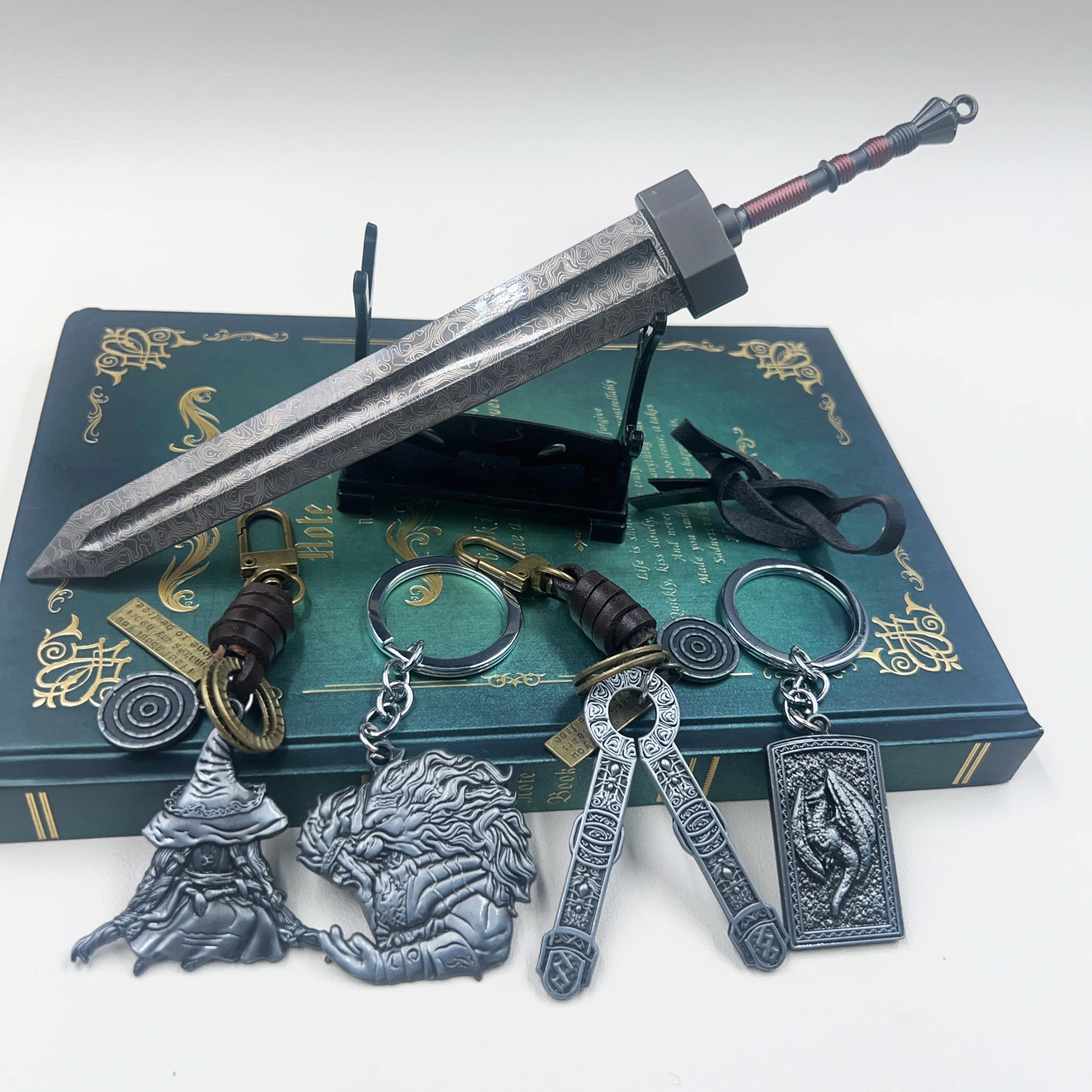 30cm Damascus Steel-patterned Greatsword Keychain ER Game Peripherals Full Metal Models Blade for Home Ornaments Cosplay Gifts