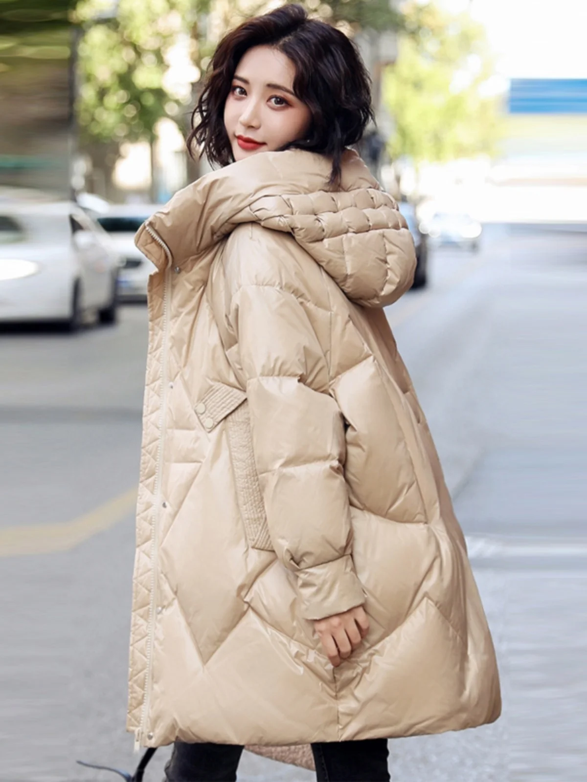 

Высокое качество Thi White Du down Jaet женский большой размер яркая поверхность средней длины модный пуховик хорошие товары