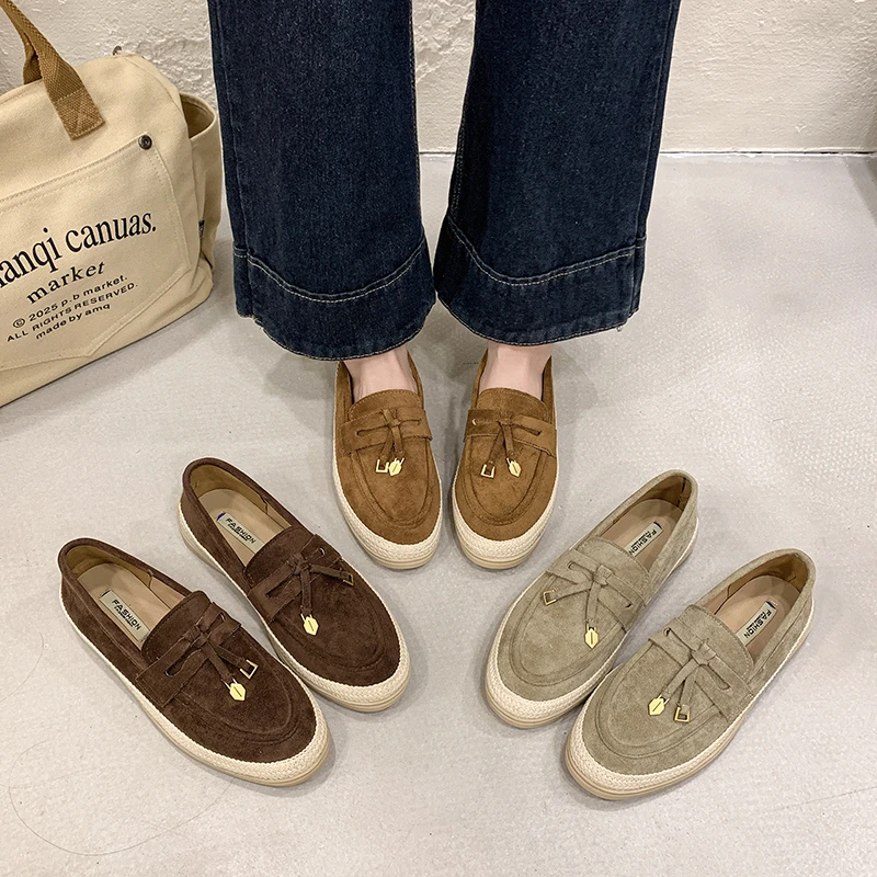 Women Slip On Loafers Faux Suede Upper Woven Thick Sole Non Slip Soft Flat Casual Walking Shoes for Ladies All Season Daily Wear
