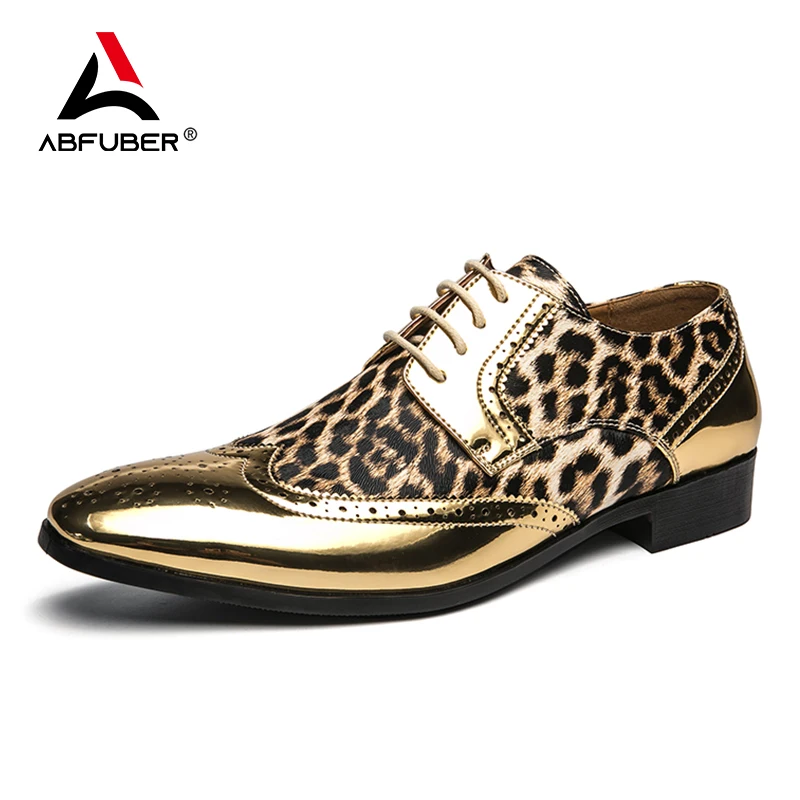 

Classy Gold Leopard Derby Leather Men Shoes Luxury Brogue Lace-up Pointed Toe Shoe Men Wedding Party Stage Casual Shoes for Men