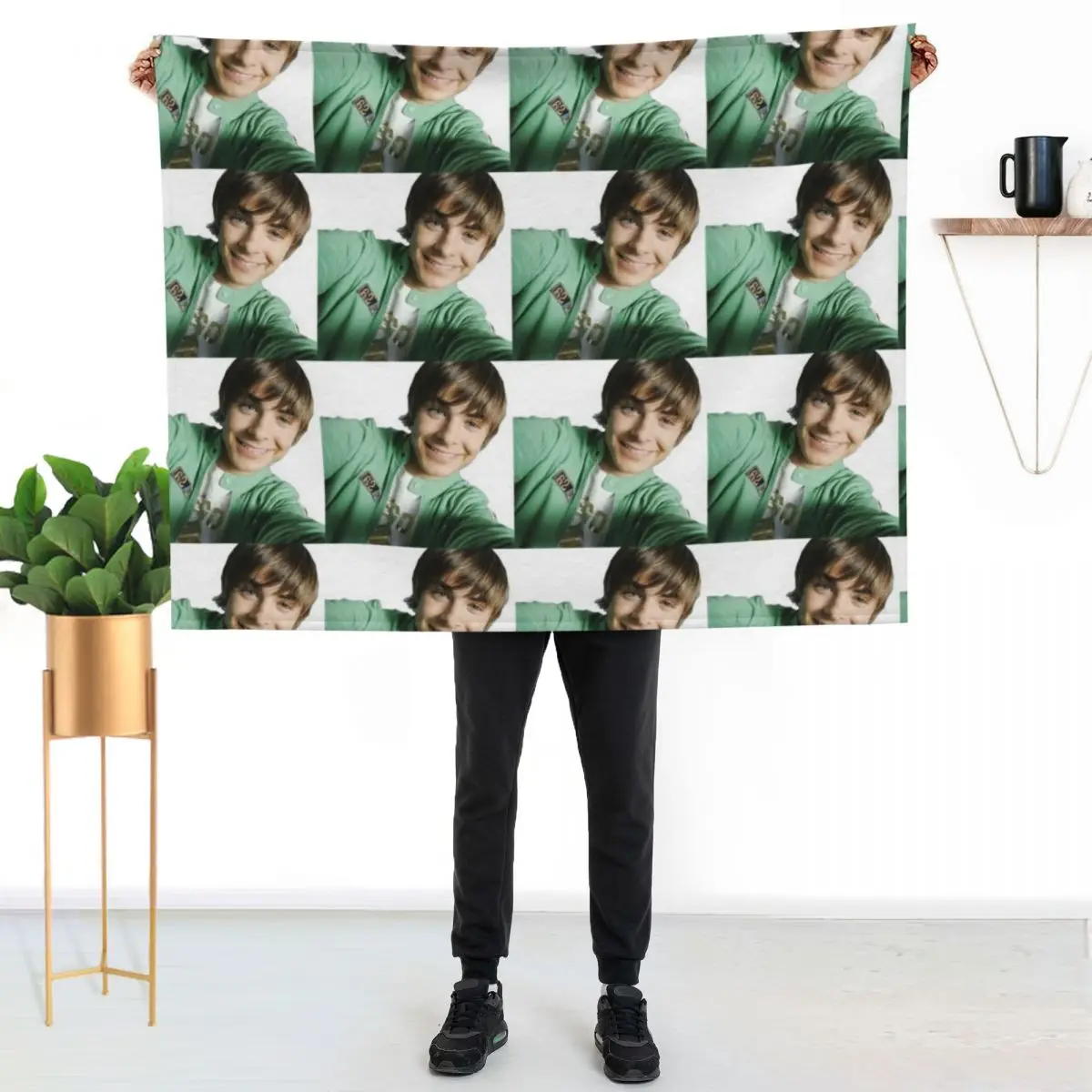 Zac Efron Selfie Throw Blanket Thins Cute Plaid wednesday For Baby Giant Sofa Weighted Blankets