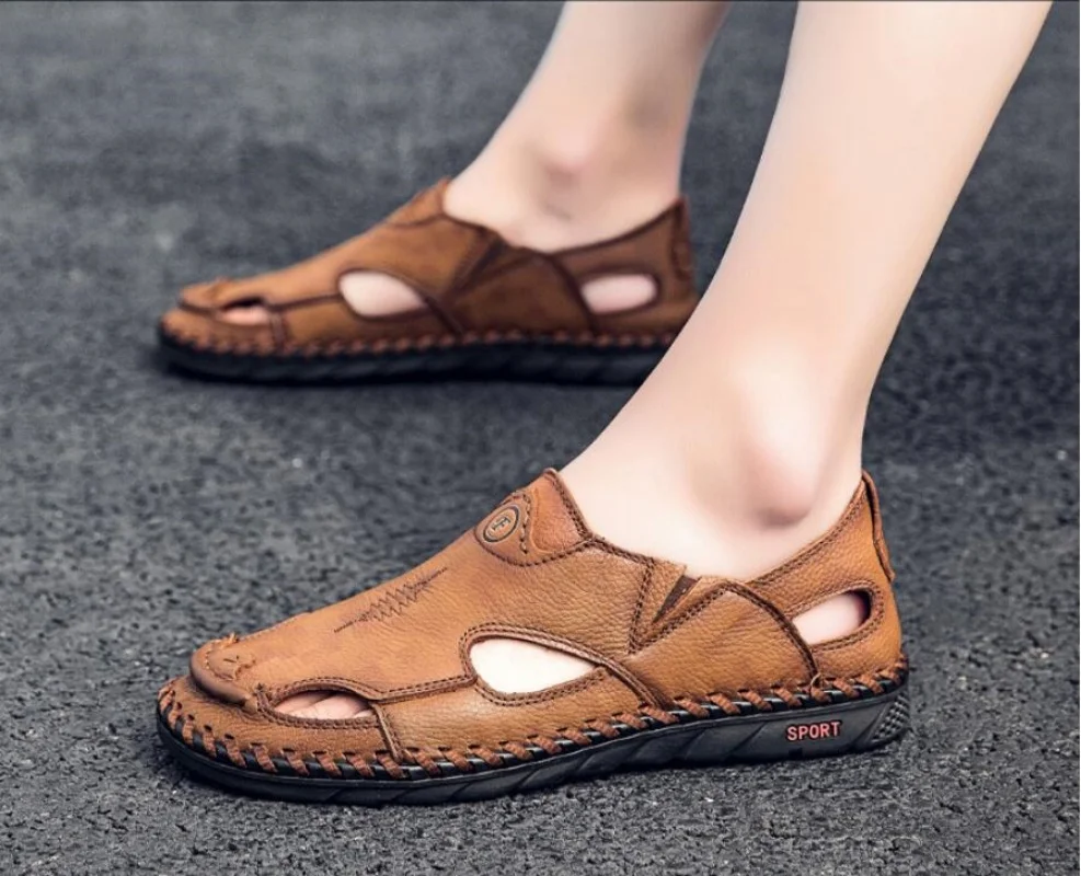 

Summer Men Sandals Genuine Leather Mens Casual Shoes Outdoor Men Leather Sandals for Men Beach Shoes Roman mens Shoes