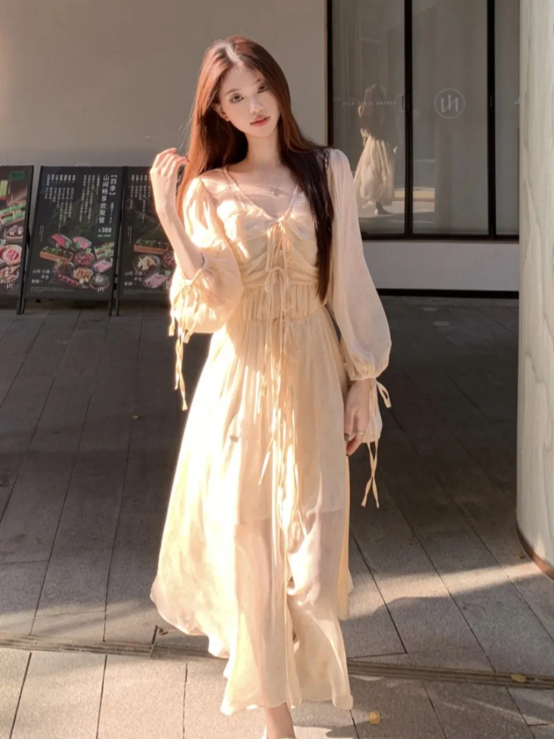 

Summer New plus Size Beach Dress with Bubble Sleeves V-Neck Print Casual Style Two-Piece Set Women's Fashion Breathable Fabric