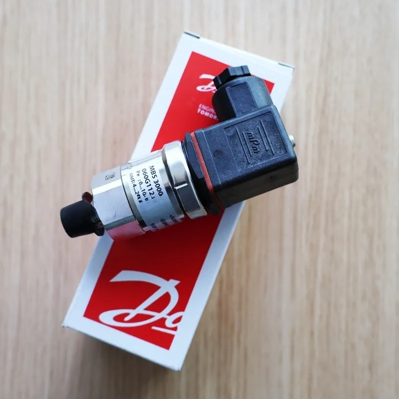الأجزاء مناسبة لمستشعر ضغط Danfoss MBS3000 060G1125 للمياه والغاز والزيت