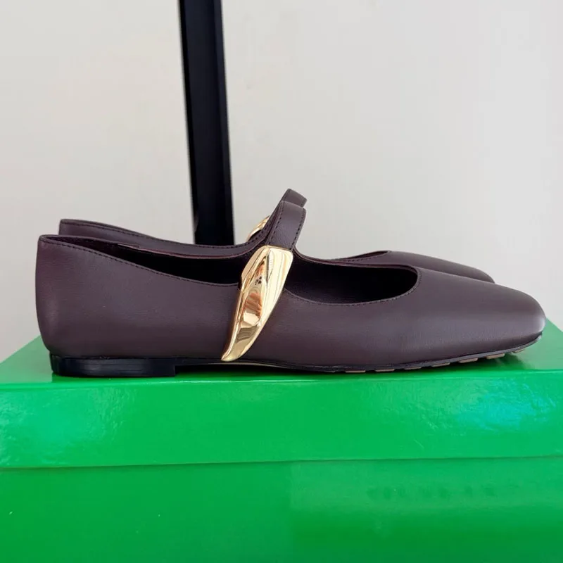 High Quality Women's Soft-soled Mary Jane Square Toe Versatile Commuter Metallic Decor One Strap Genuine Leather Flat Shoes