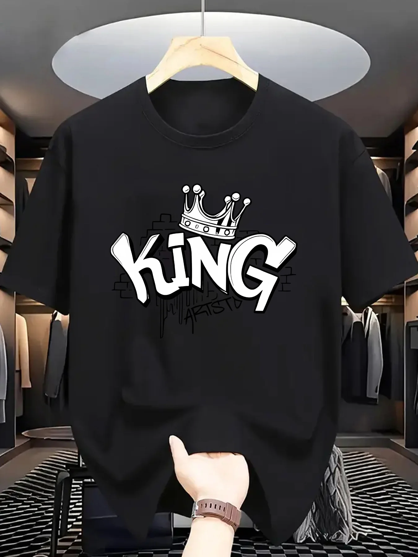 Street Graffiti Men Short Sleeve Tshirt King Text Crown Brick Background O Neck Tee Hip Hop Style Male Casual Fashion Tops