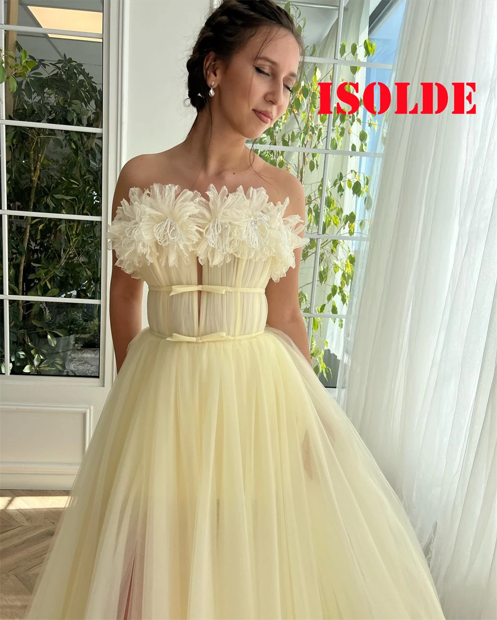 Personalizado simples amarelo tule vestido de noite clássico sem alças sem mangas vestidos de celebridades temperamento vestidos de ocasião especial