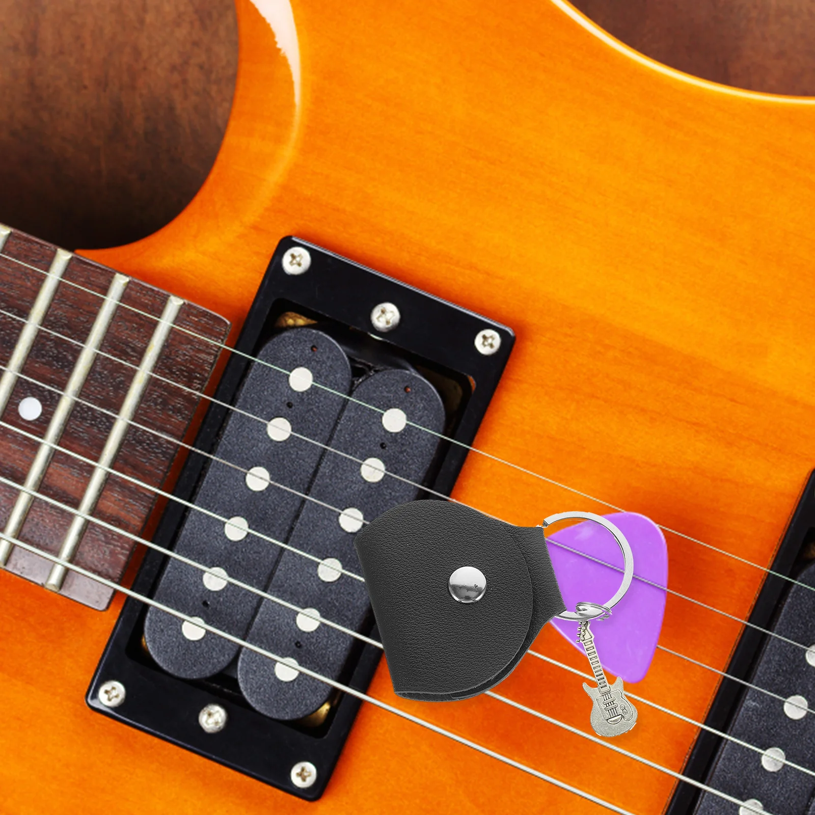 

2Pcs Guitar Pick Holder Keychain Storage Bag Case for Men Black Silver Copper Keychain Parts Fits All Sizes Picks Multi Function