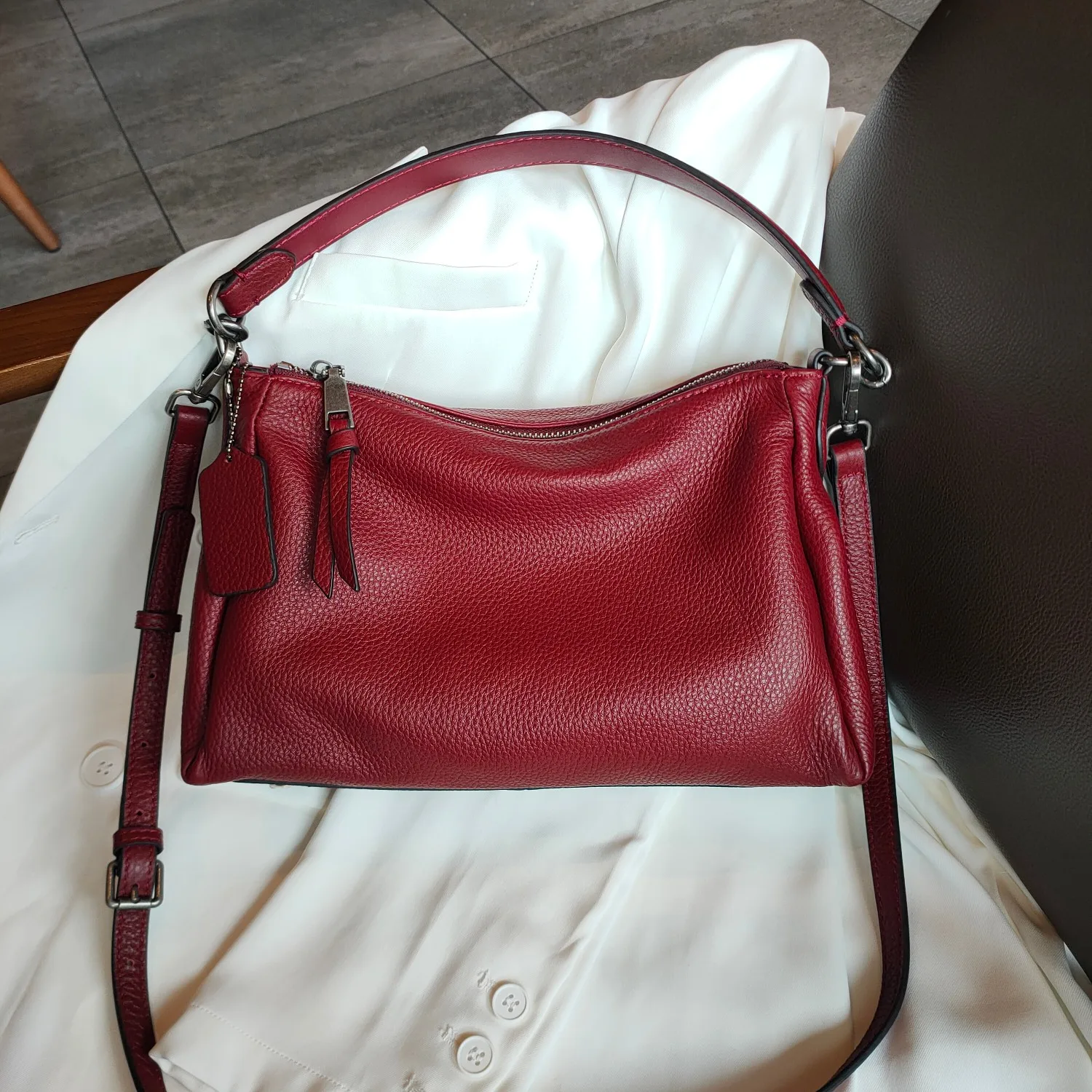 Women's Shoulder Bags Handbags Leather Bags Zipper Closure Large Capacity Underarm Shoulder Bags Fashion Stylev