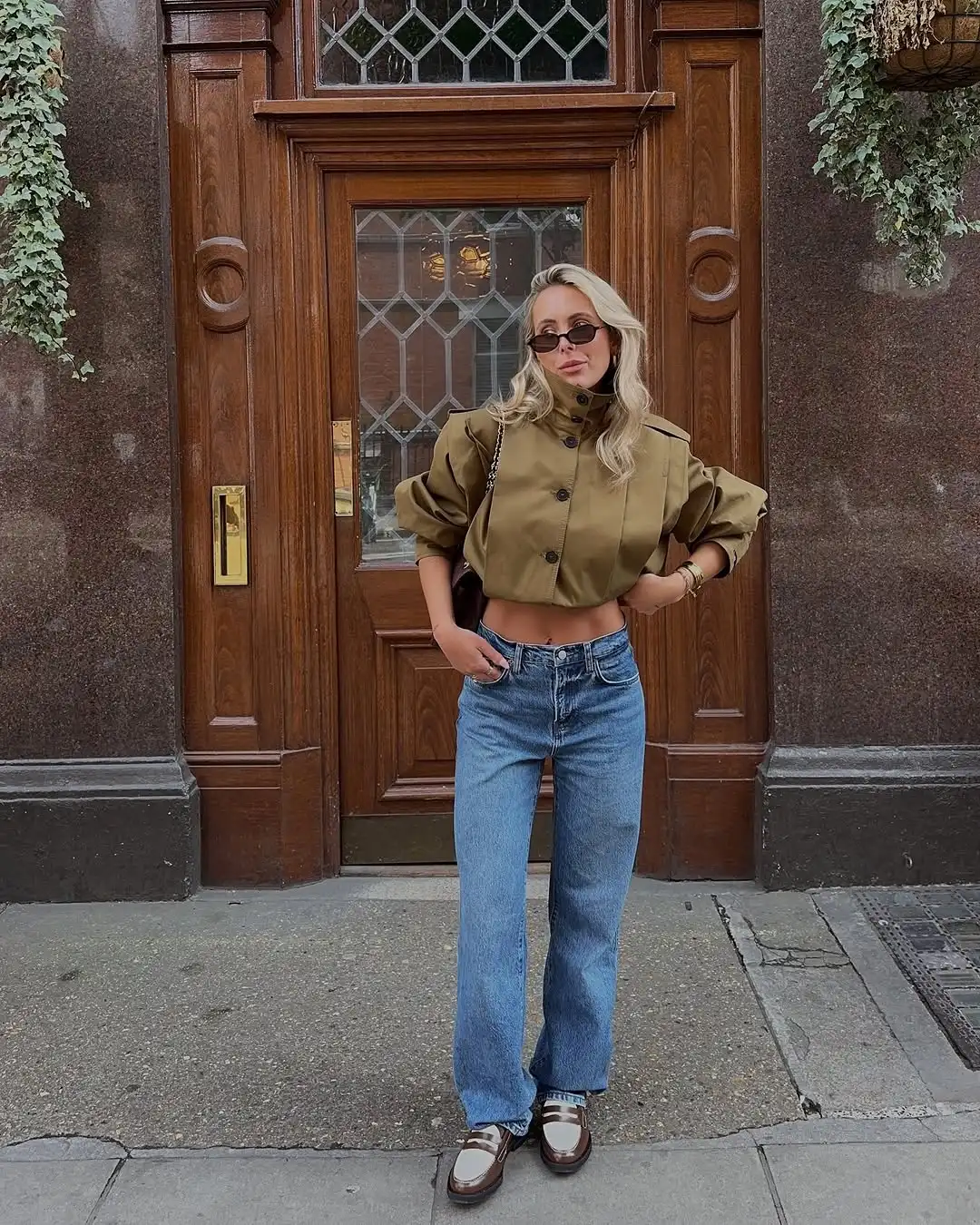 

Casual Stand Collar Short Jacket Lady Chic Full Sleeve Single Breasted Loose Cropped Coat 2026 Women Commute Street Outerwear