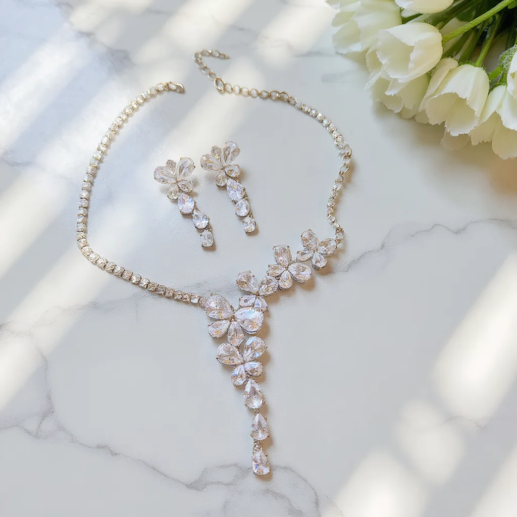 

3pcs Elegant Vintage Jewelry Set for Women Butterfly Rhinestones Necklace Shiny Crystal Choker Bridal Wedding Earrings Party