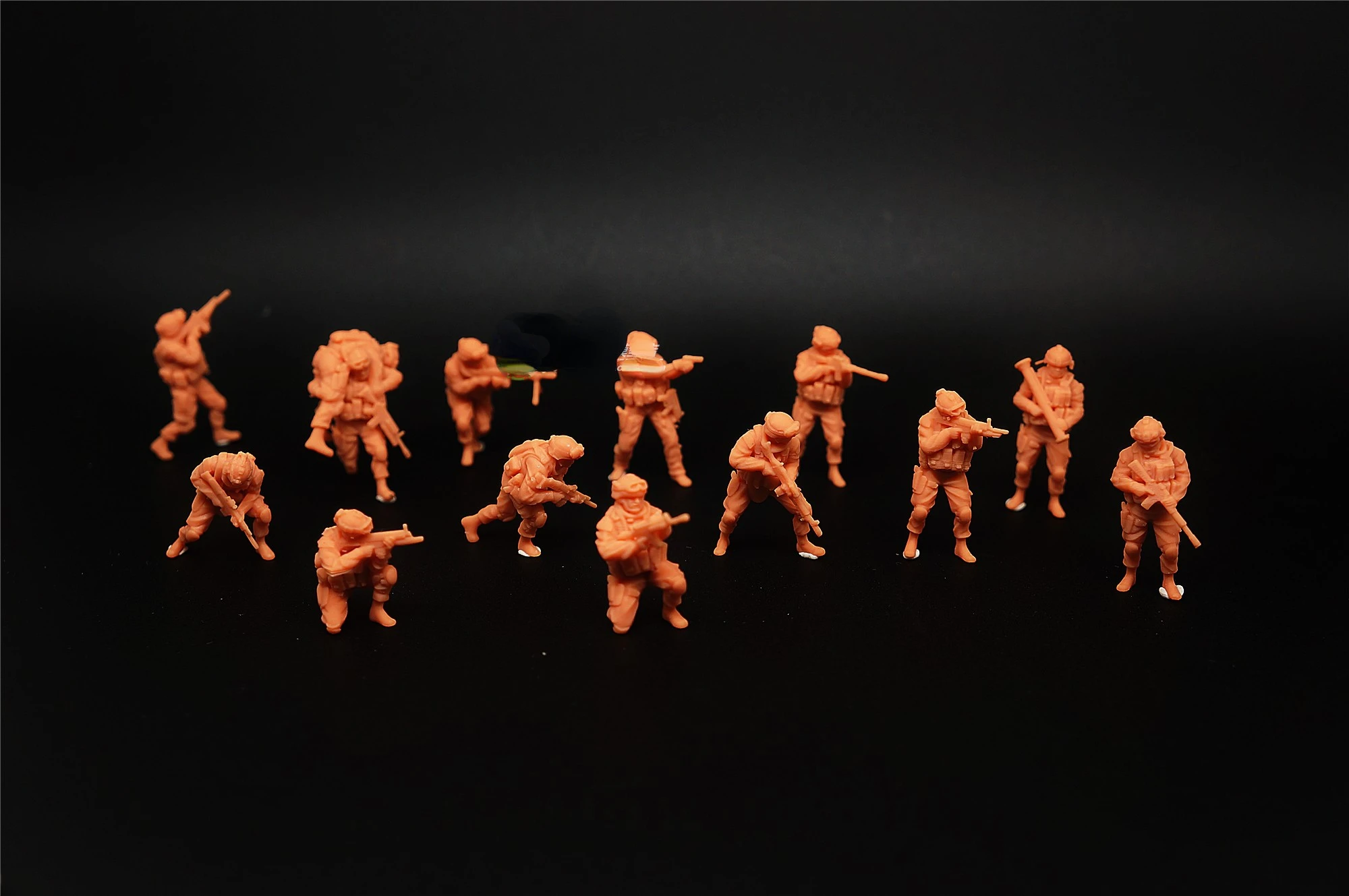 

1/72 Modern US Army Combat State Posture 14 Person Genome (3D Printed Soldier)