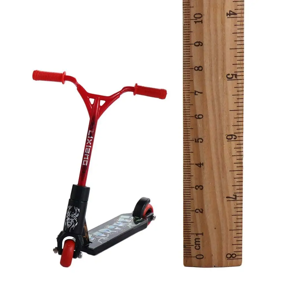 Mini Trottinette à Doigts pour Enfant, Jouet de ix, Skateboard