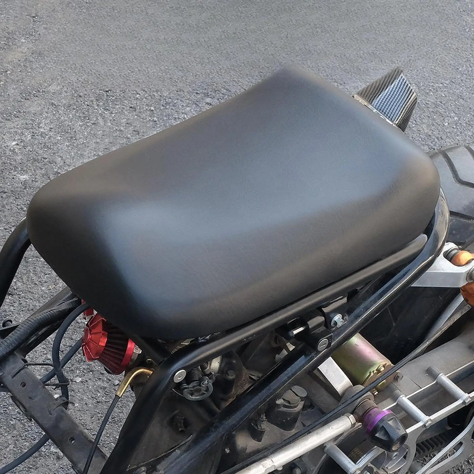 pu-leather-motorcycle-seat-cushion-black-saddle-pad-vibration-absorbing-easy-maintain-for-honda-zoomer-ruckus-af58-nps50-riding