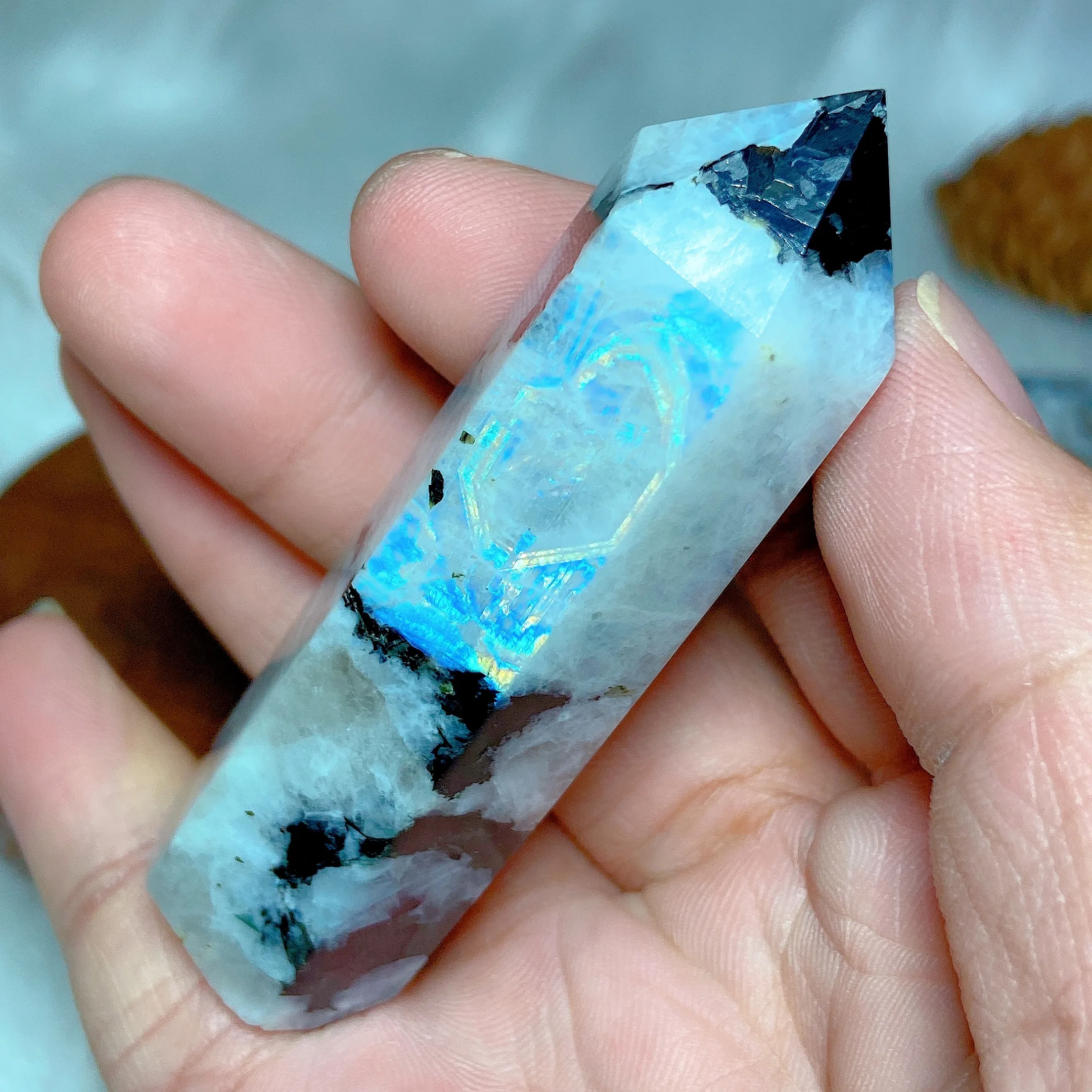 Natural Crystal White Moonstone Black Tourmaline Tower Point Blue Flash Stone Wholesale Energy Healing Gemstone Gift Ore view 4