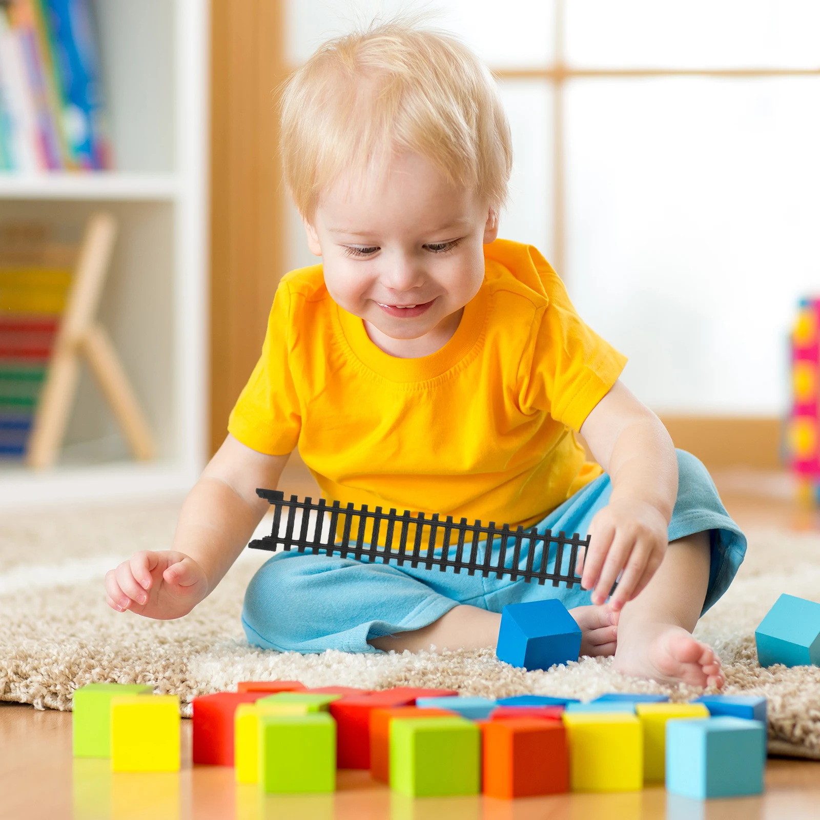 5Pcs Electric Train Set Tracks for Children Realistic High-Speed Rail System Auto-Running Train with 5 Straight Pieces Play and