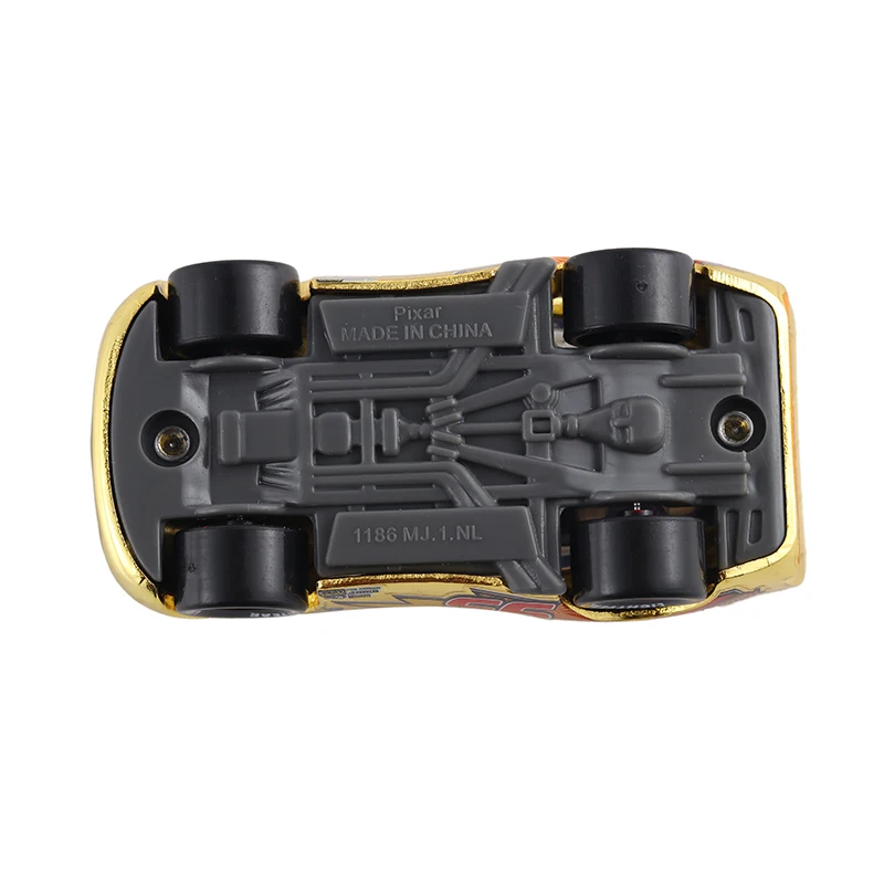 سيارات صغيرة لعبة ديزني بيكسار سيارات 2 3 صبي سيارة البرق ماكوين المعادن دييكاست سبيكة سيارات الذهبي ماكوين لعبة مجسمة سيارة للأطفال #5