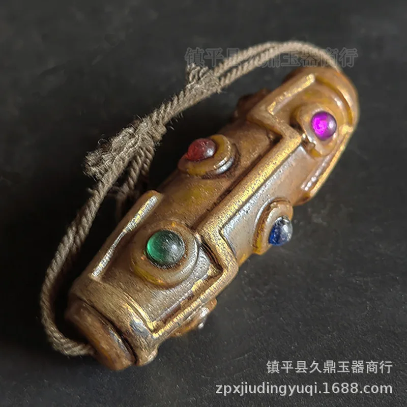 Antique-Style Large Inlaid Dzi Bead Jade Pendant Handling And Appreciation