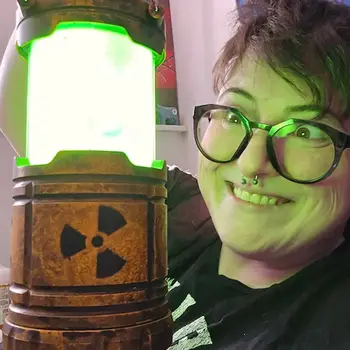 極客核反應器夜燈 - 科幻氛圍燈,適合遊戲玩家/工程師,趣味實驗室裝飾禮物,發光蒸汽朋克臥室燈 10 最佳銷售 蒸氣龐克燈 - №5