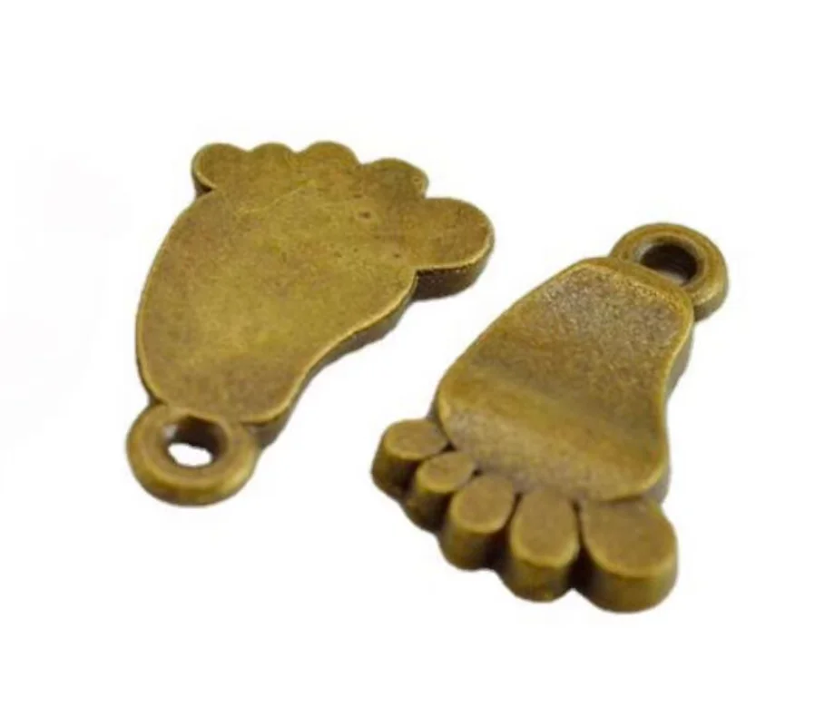 

20pcs 18*11mm Zinc Alloy metal footprint charms for DIY findings HWG0116