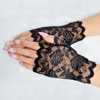 Fingerless Gloves Sexy Female Lace Dance Mittens For Bride Half Finger Fishnet Dress Short