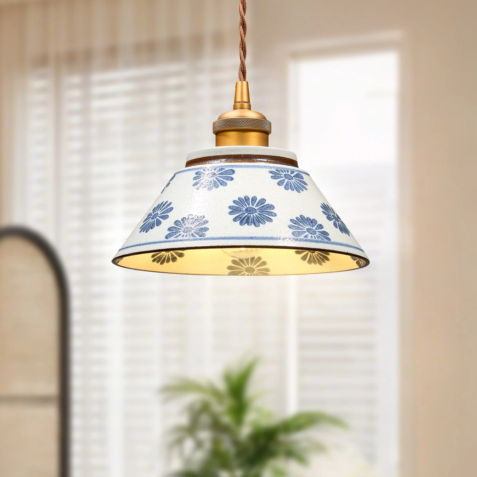 

Vintage Ceramic Pendant Light Dining Room Kitchen Island Table Bedroom E26 Nordic Vintage Hand-painted Ceramic Pendant Lamp