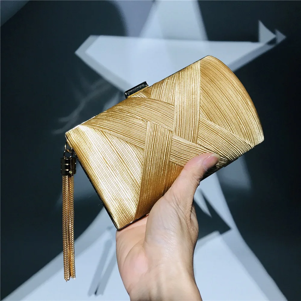Fashion Luxury Silk Fabric Dinner Handbag Tassel Elegant Evening Banquet Bag Square Hand Hold Bridal Clutch Bag Woman Irls