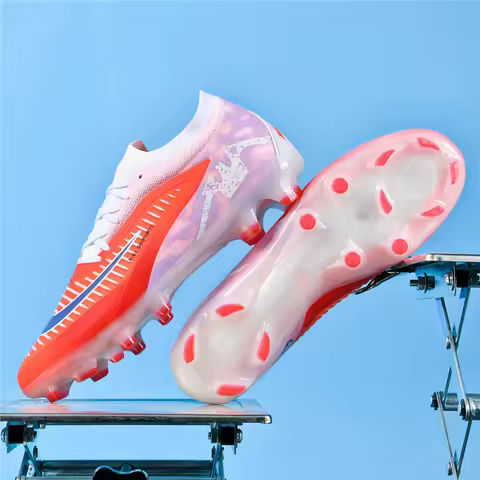 New Men Soccer Shoes Breathable Unisex Football Boots Professional Training Ultralight Wholesale Indoor Futsal Drop Shipping