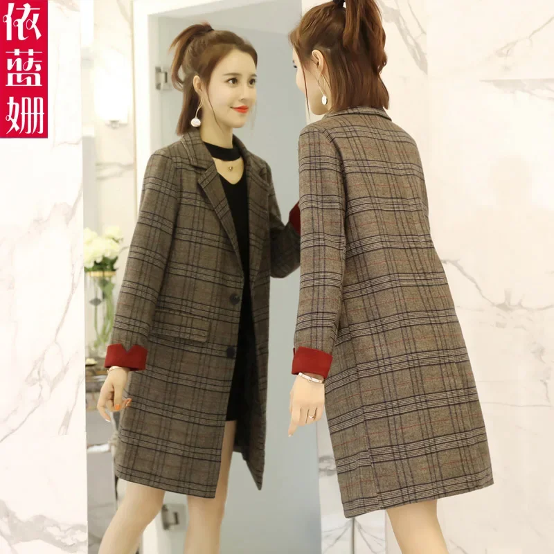 Autumn windbreaker female medium and long Korean version autumn 2018 new popular small chic plaid suit coat tide