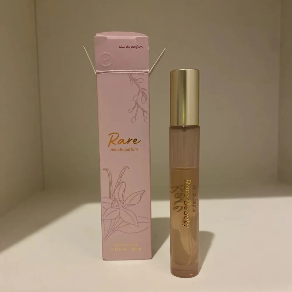 Rare Beauty By Rare Eau De Parfum Unisex Long-lasting Fragrance Vanilla And Caramel Notes Fragrance Travel Spray