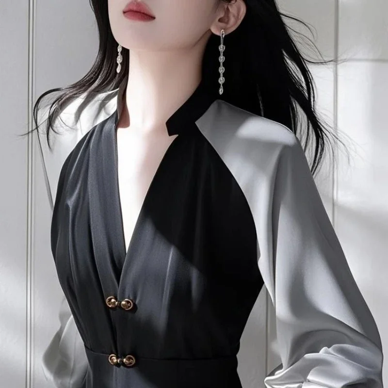 Satin Chinese Style Women's Blouses Korean Shirts FASHION Loose Spring/Summer V-neck Vintage Patchwork Long Sleeve Women Tops