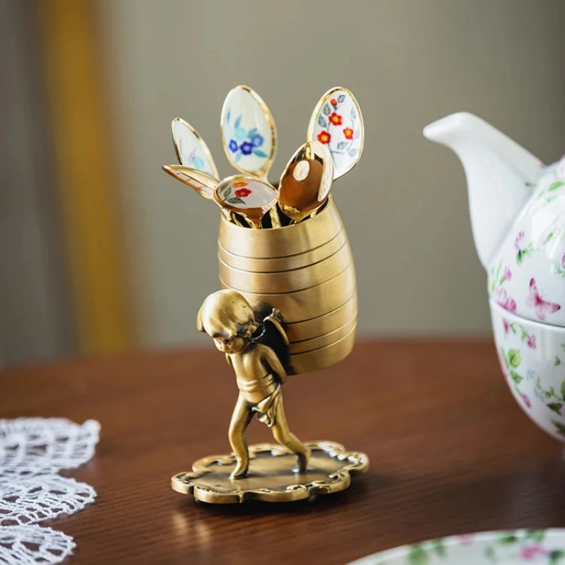 

‌ Набор столовых приборов Nordic Angel Decor - винтажный латунный центральный элемент, набор для кофе и десертов с вилками для фруктов, элегантный декор для дома