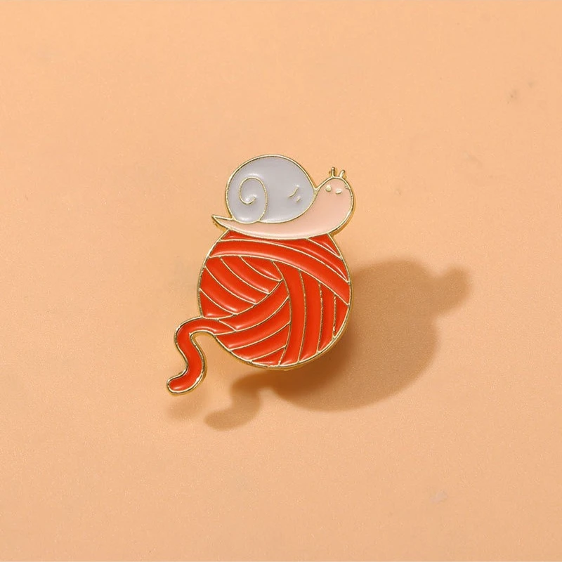 Creative Cute Snail Shape Alloy Brooch Cartoon Oil Dropping Process Badge Pin For DIY Clothing Bags