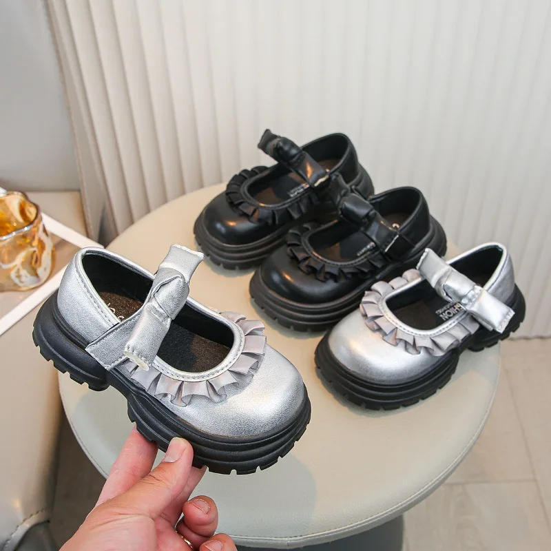 

Кожаные туфли принцессы для девочек, элегантные плиссированные милые детские модельные туфли с оборками и бантом для свадебной вечеринки, шикарные мягкие туфли на толстой подошве