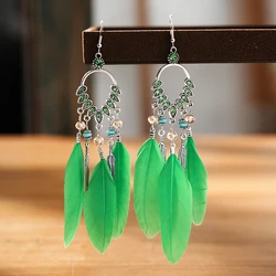 Ethnic Unique Green Feather Earrings for Women Vintage Boho Long Rhinestone Bead Dangle Earring Party Wedding Pendiente Mujer