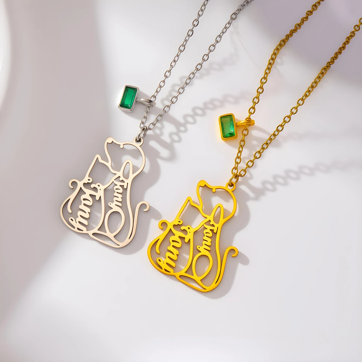 

Подвеска-ожерелье из нержавеющей стали с индивидуальным дизайном Todorova: обнимающиеся собака и кошка, для женщин, любящих животных