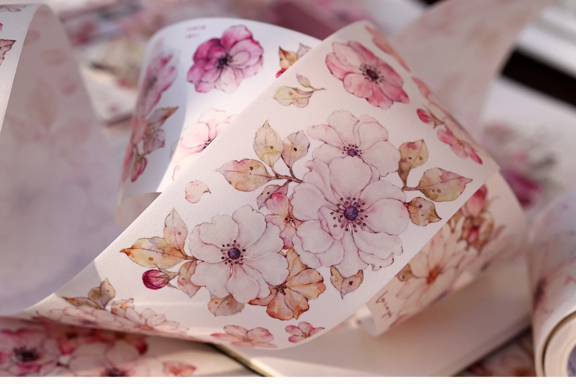 Taoyao Light Retro Pink and White Big Flower Washi PET Journal Sticker Goo Card Tape