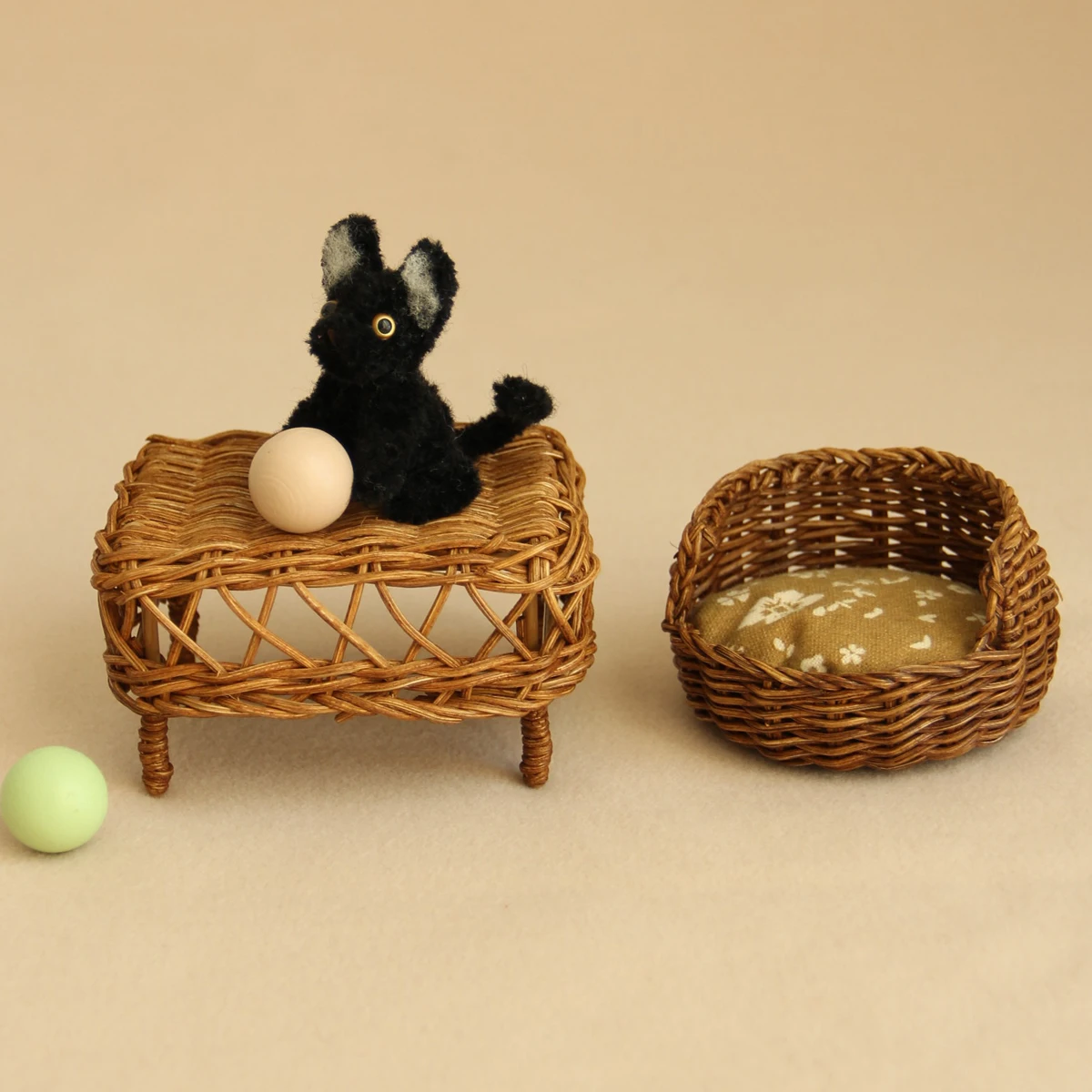 1:12 miniature furniture, rattan cat nest, twist stick kitten, mini house decoration, available for individual purchase or as a complete set